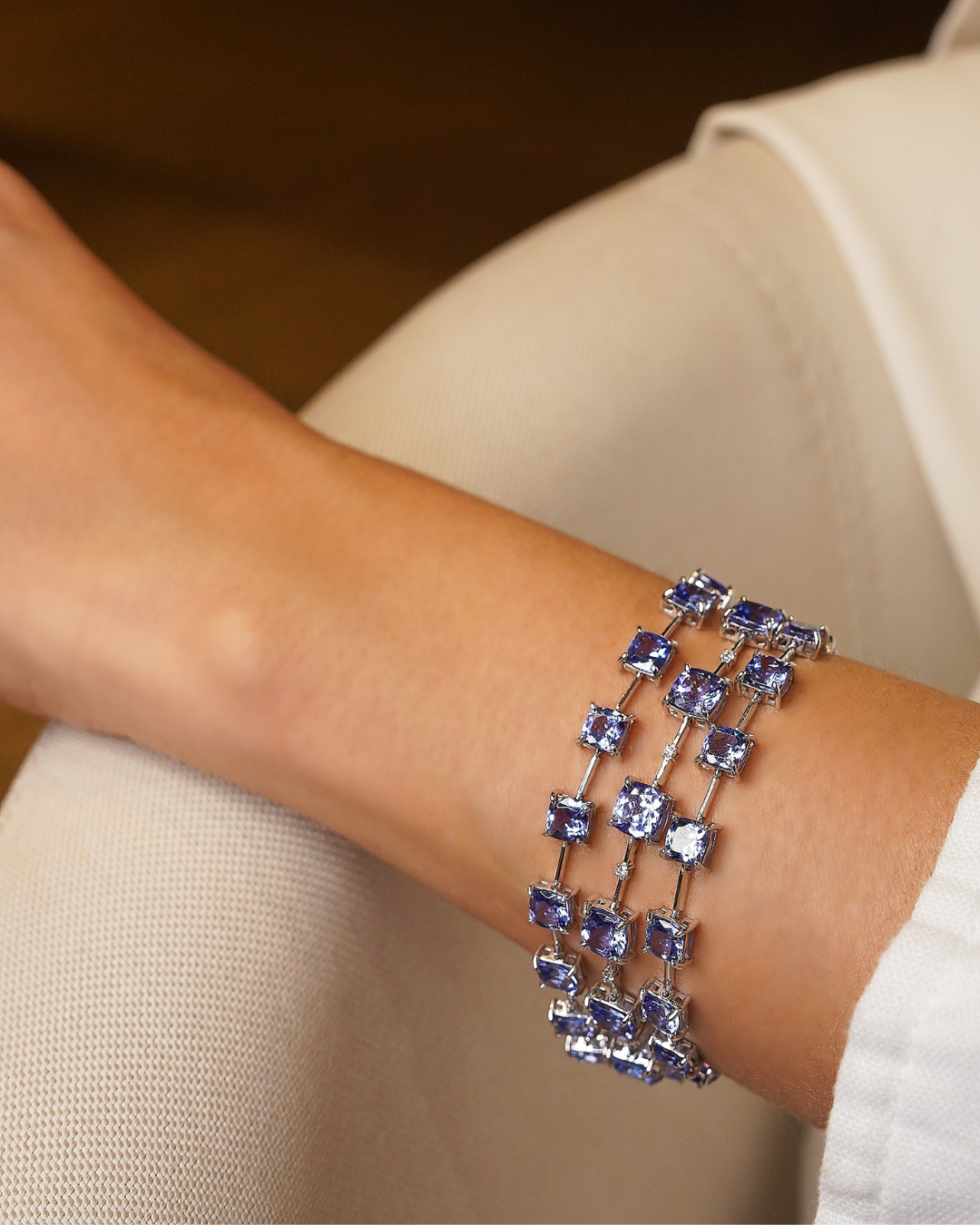 Pulseira Riviera Tanzanita Cushion e Diamantes em Ouro Branco 18K