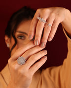 Anel Redondo Diamantes em Ouro Branco 18K