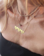Colar Personalizável 3 Corações em Ouro 18K - Collab Lara Barreira